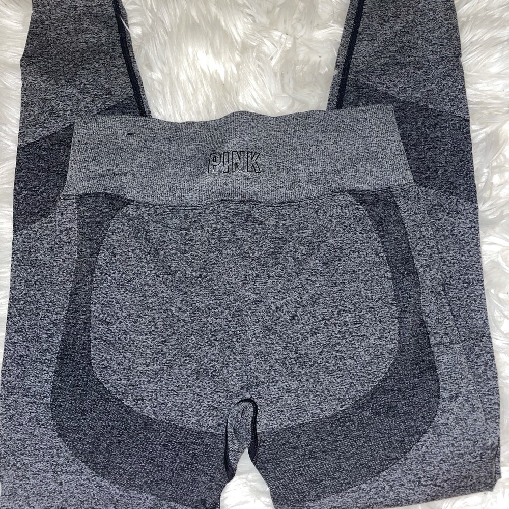 PINK Active grey leggings